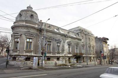 Un nuevo día de la infamia arquitectónica en Bucarest