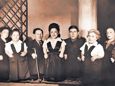 La increíble historia de la familia Ovitz de Rozavlea